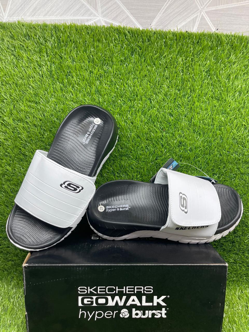 Orignal Black & White Skechers Soft & Comfort Slipper