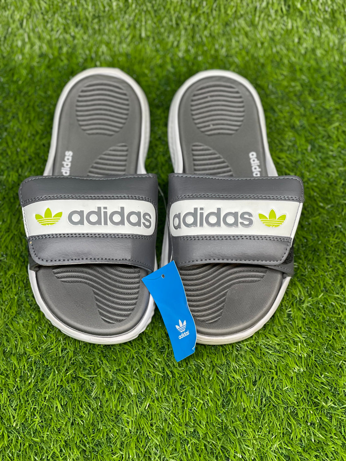 Orignal Adidas Grey & White Slipper