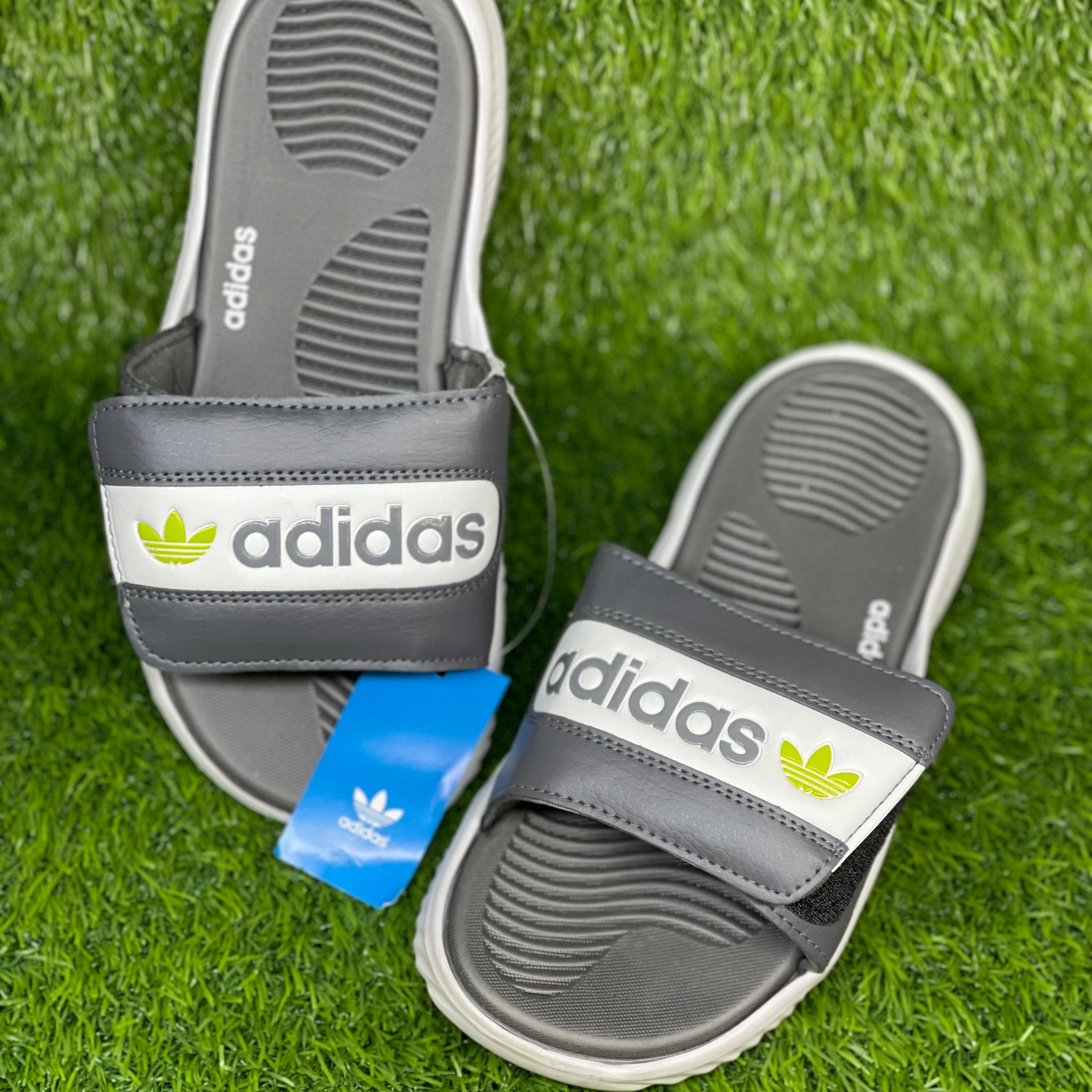 Orignal Adidas Grey & White Slipper