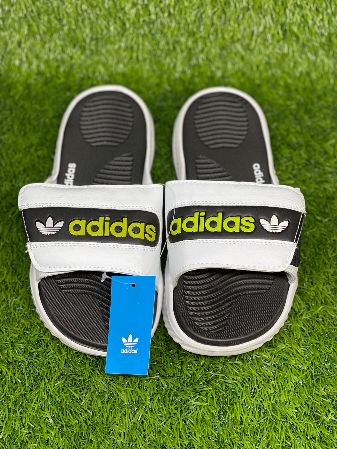 Orignal Adidas Black & White Slipper