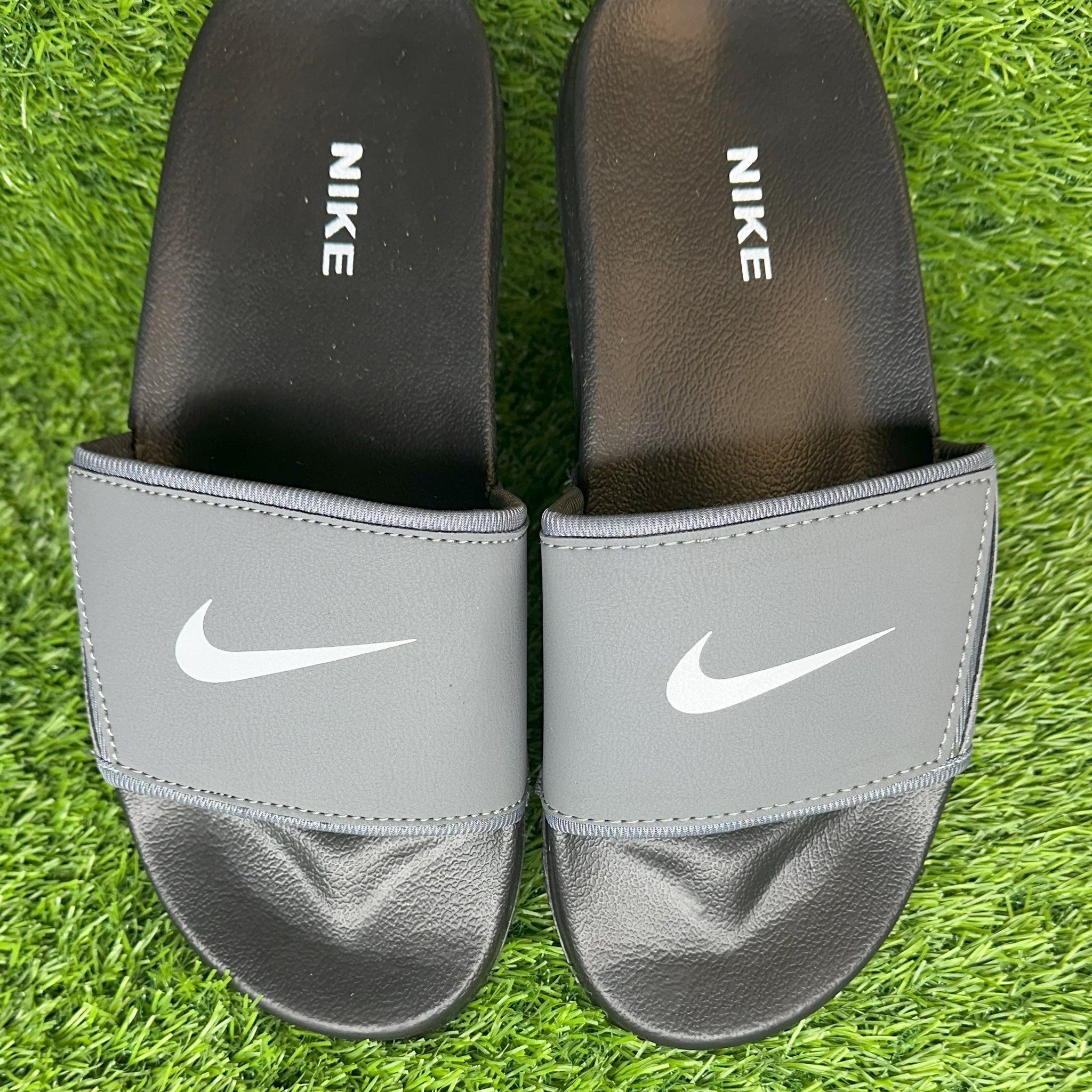 NIKE BLACK & GREY COMFORT & SOFT SLIPPER