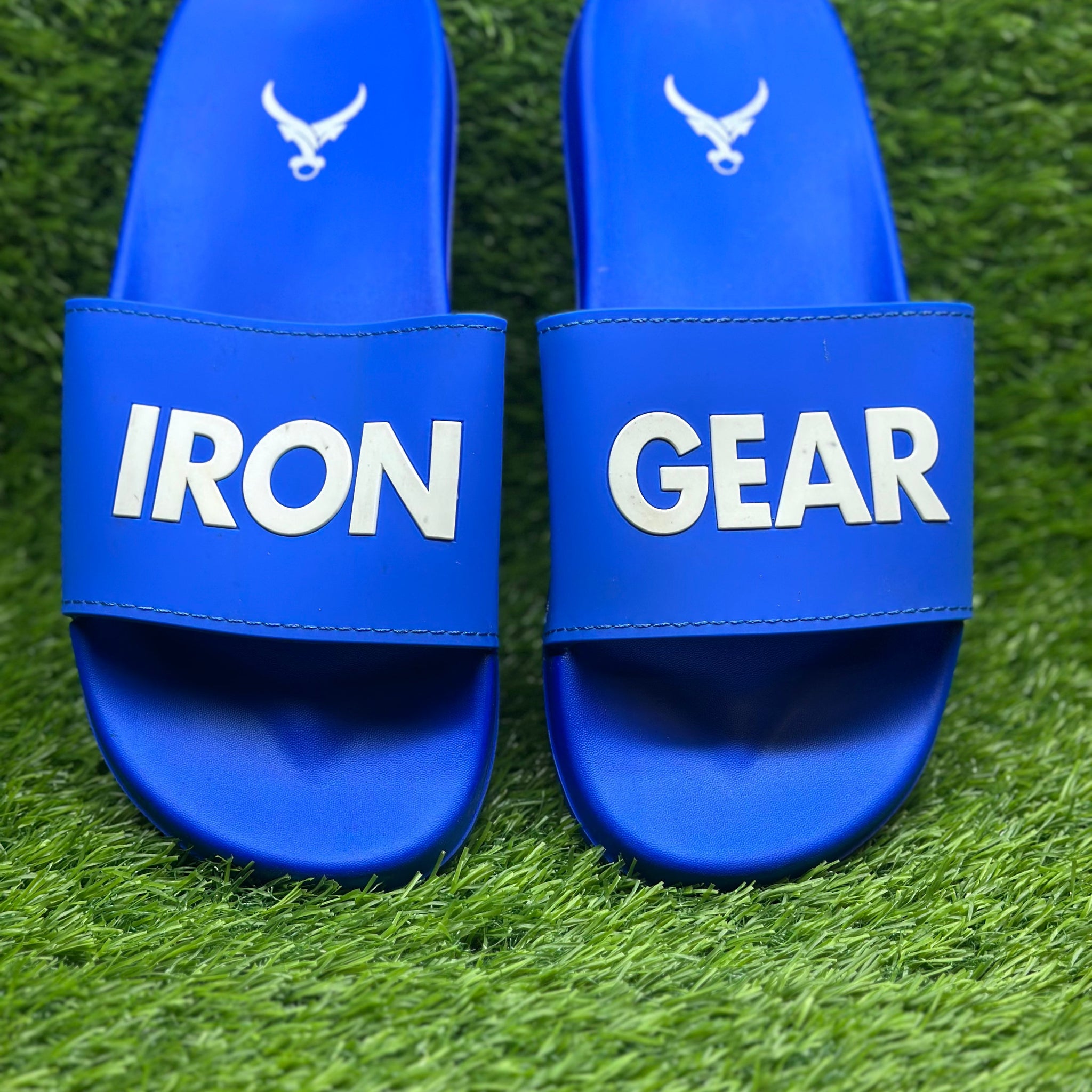 IRON GEAR BLUE & WHITE COMFPRT SLIPPER