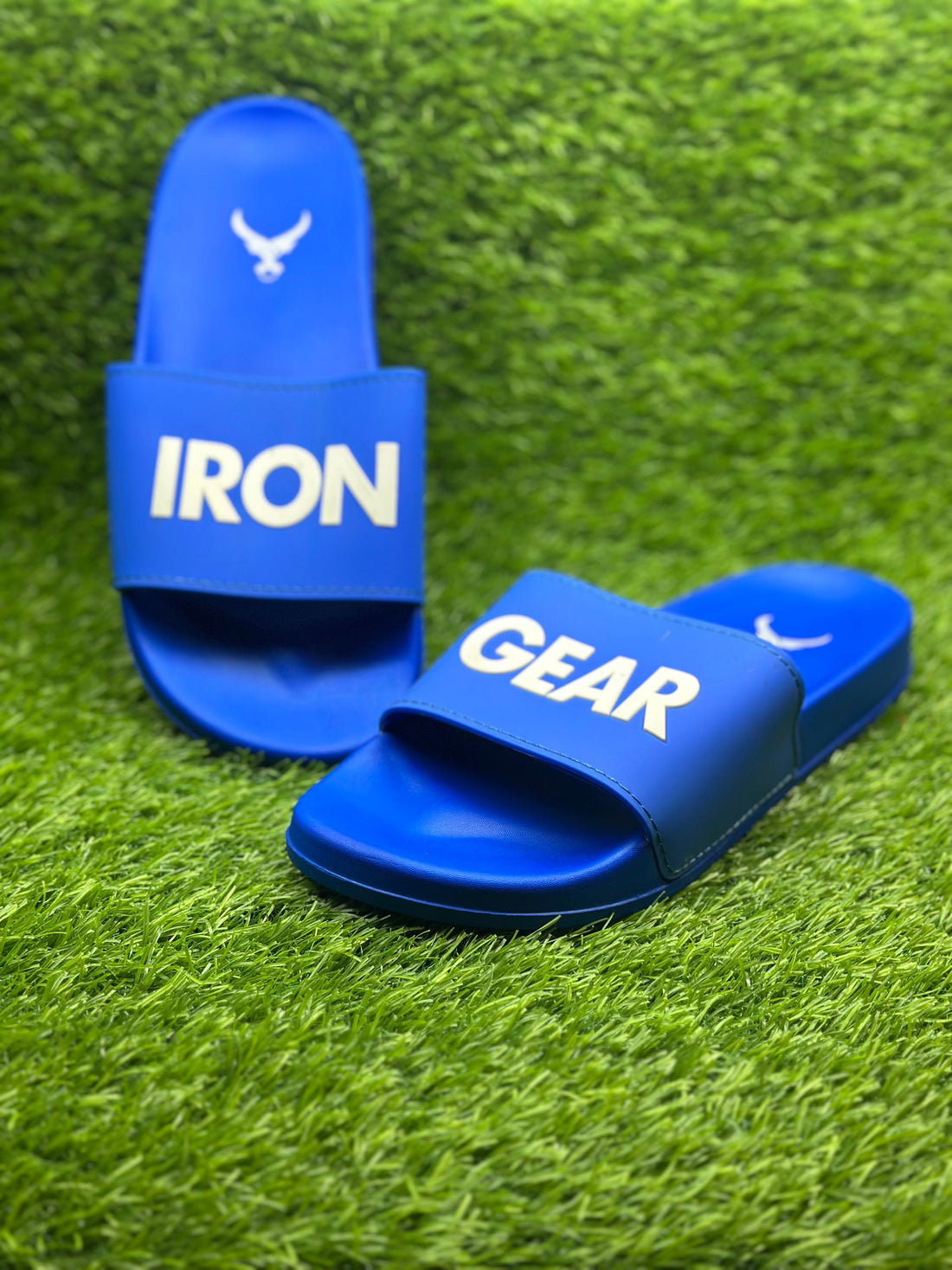 IRON GEAR BLUE & WHITE COMFPRT SLIPPER